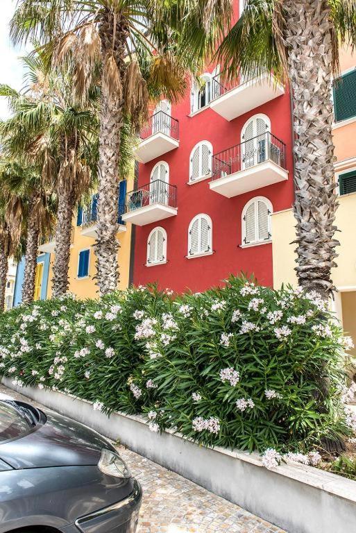 P010 - Porto Recanati, Nuovo Monolocale Fronte Mare Exterior foto